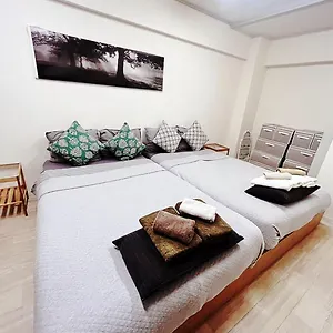 https://jr-1-min-shinsaibashi-13min-kyoto-25min-free-wifi.hotels-osaka.net